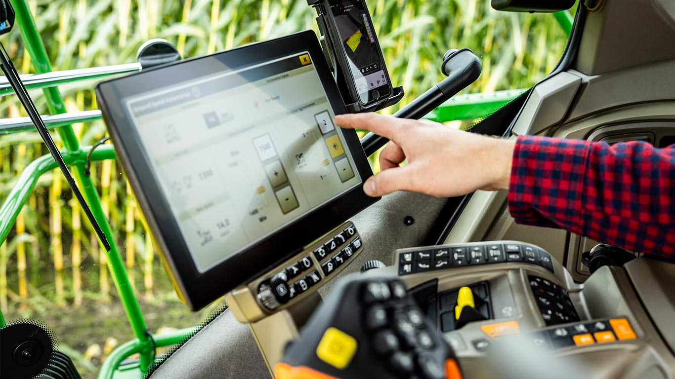 Harvester display solution